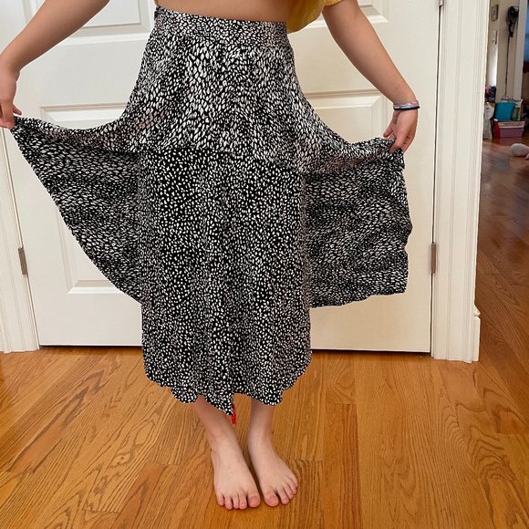 Layered cupro-blend leopard-jacquard midi skirt - Picture 4 of 8